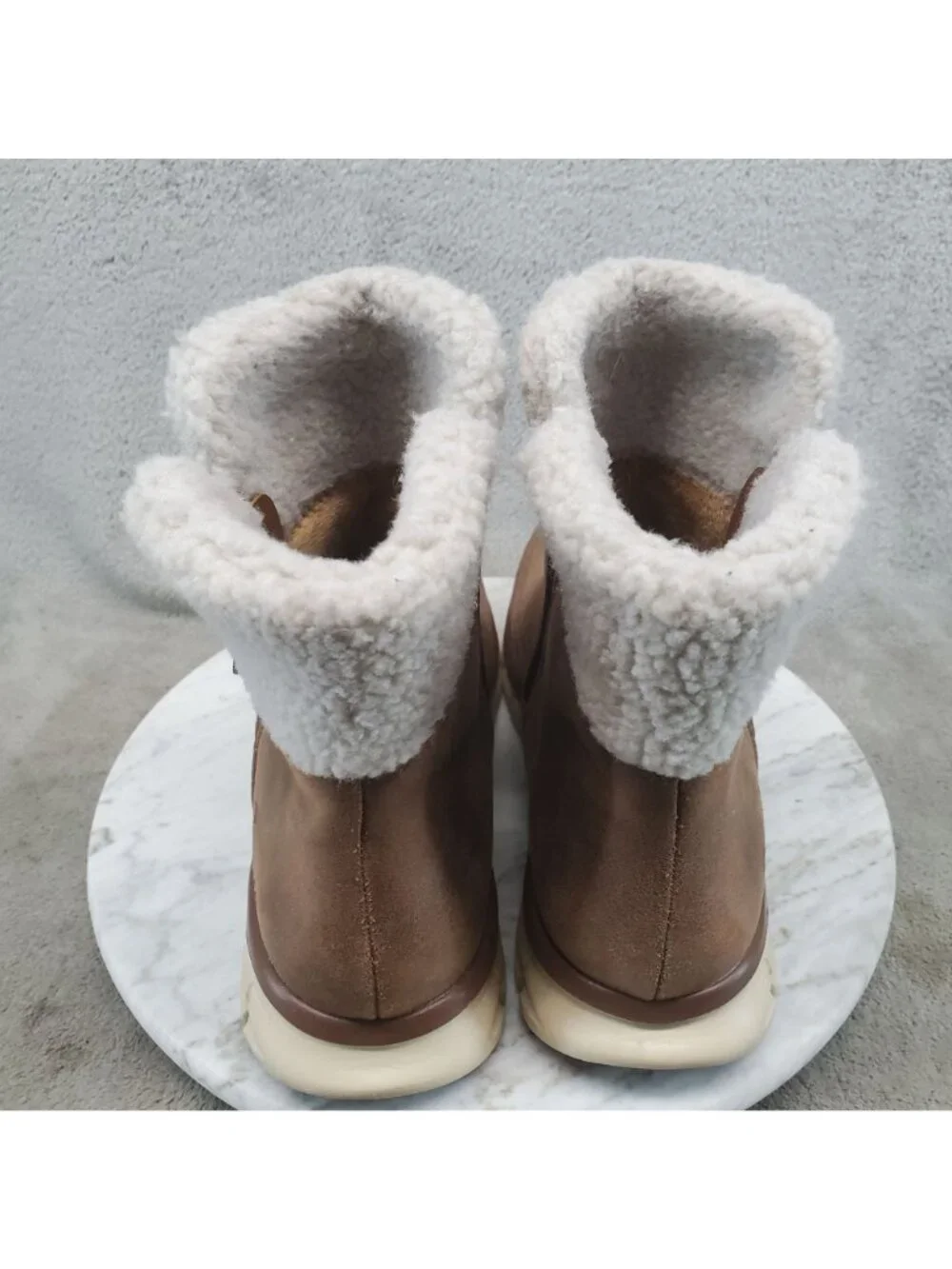 Skechers stay cozy